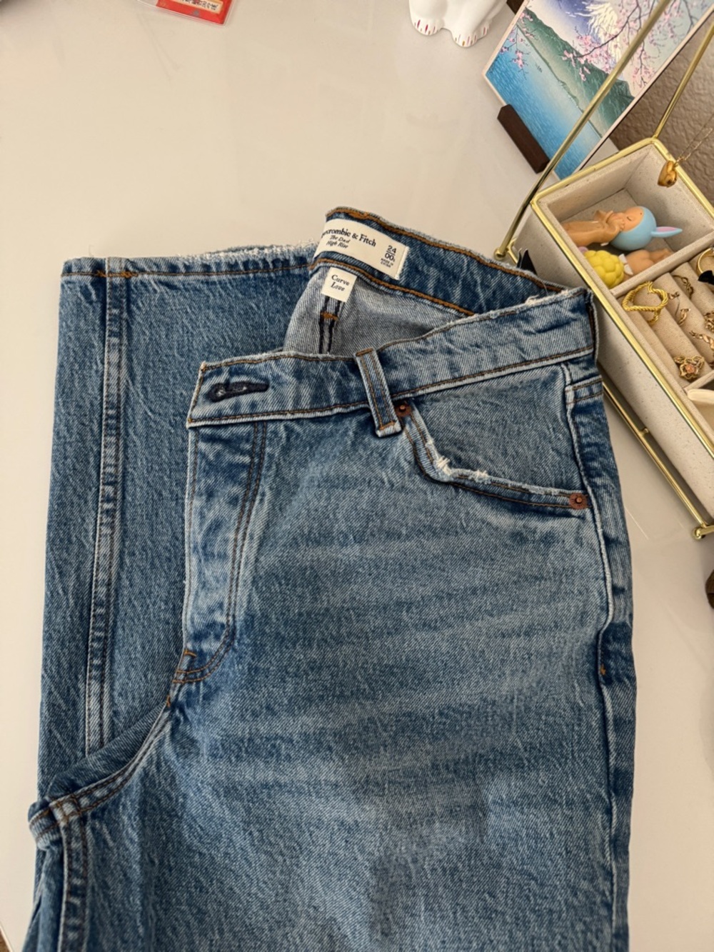 Abercrombie & Fitch Women's Medium Blue High-Rise Jeans - Picture 2 of 3